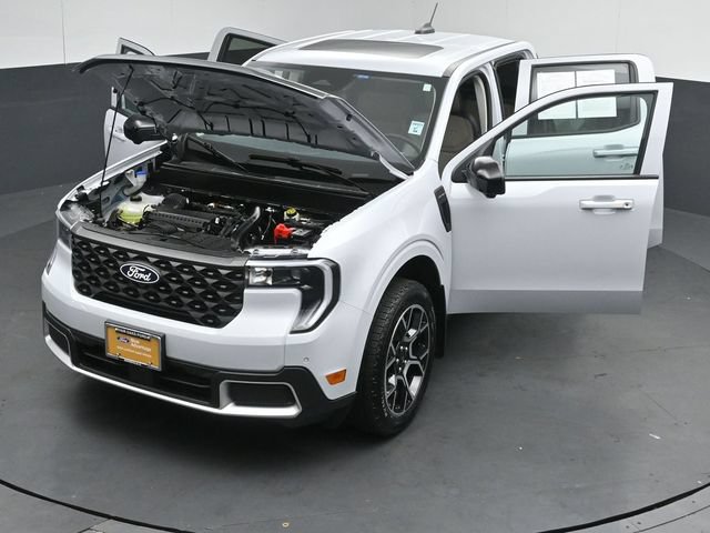 Certified 2025 Ford Maverick Lariat AWD/4WD image 56