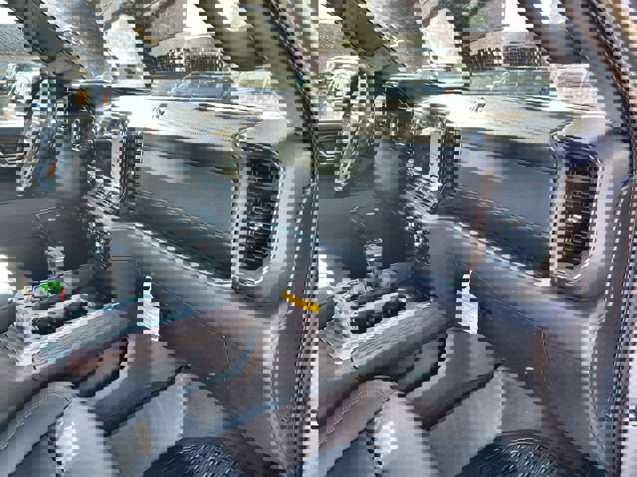 New 2026 GMC Sierra 1500 SLT w/ SLT Premium Plus Package image 24