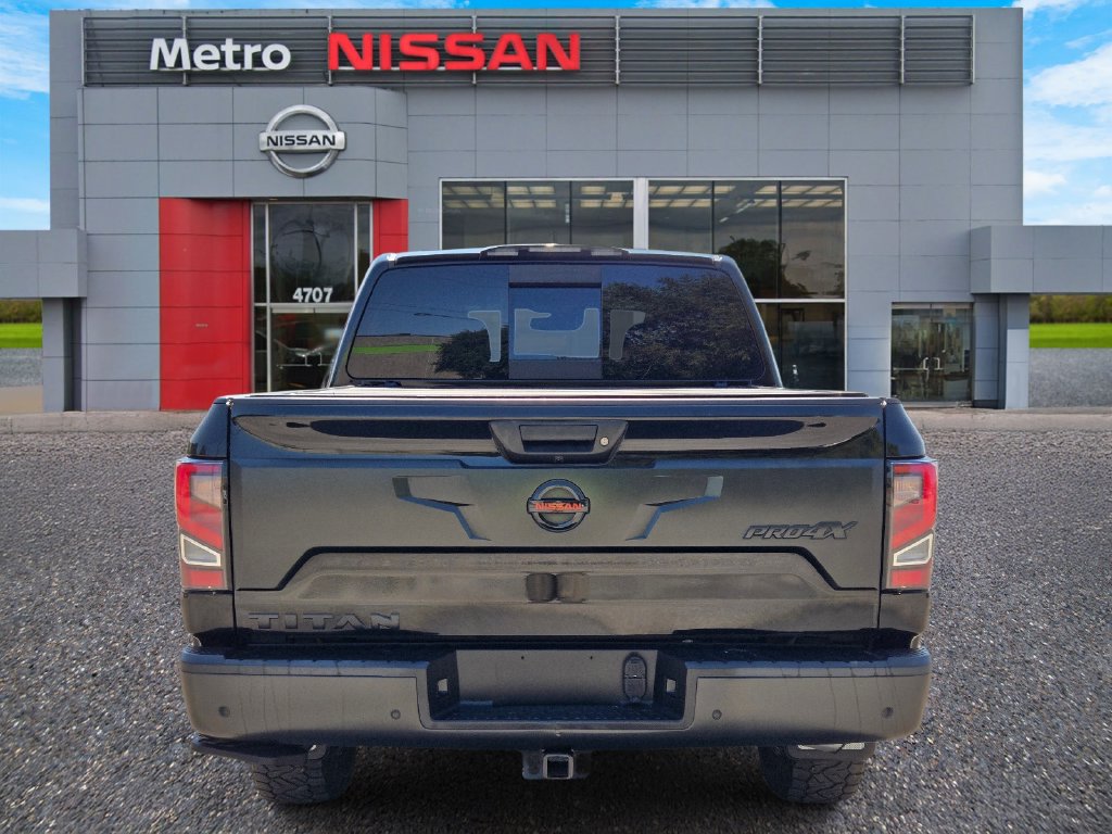 Certified 2022 Nissan Titan PRO-4X w/ Pro-4x Convenience Package AWD/4WD image 6