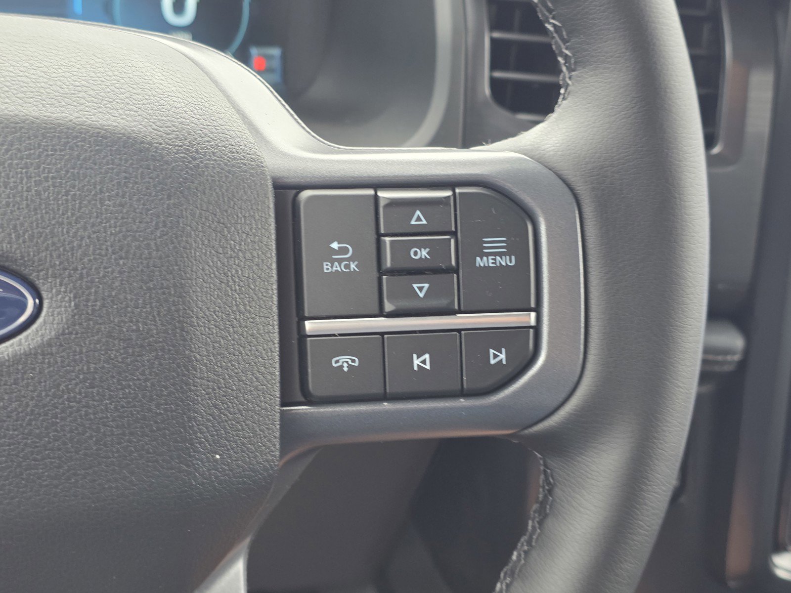 New 2025 Ford F150 Lightning Flash image 27