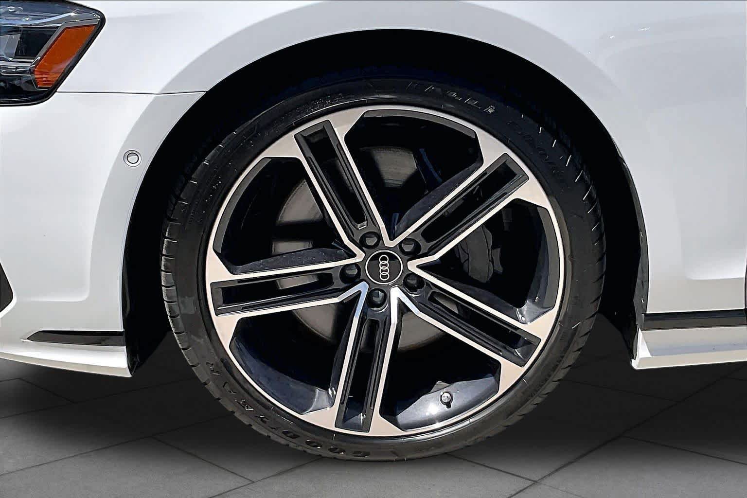 New 2026 Audi A8 L 3.0T AWD/4WD image 11