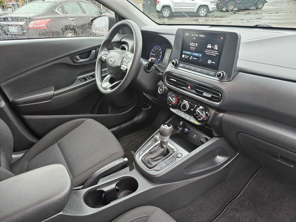 Used 2023 Hyundai Kona SEL image 11