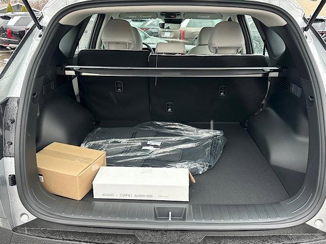 New 2026 Hyundai Tucson Blue SE w/ Tow & Go Package image 6