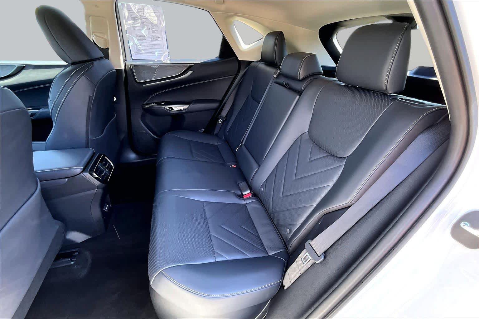 Certified 2026 Lexus NX 350 AWD w/ Accessory Package (2T) image 18