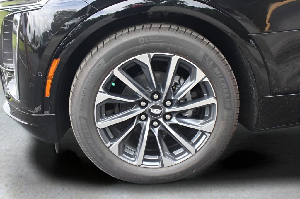 New 2026 Cadillac Lyriq Sport w/ LPO, Premium Carpet Package RWD image 9