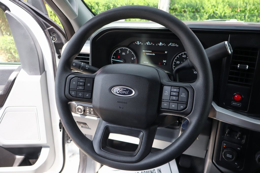 Used 2024 Ford F450 XL w/ XL Chrome Package image 23