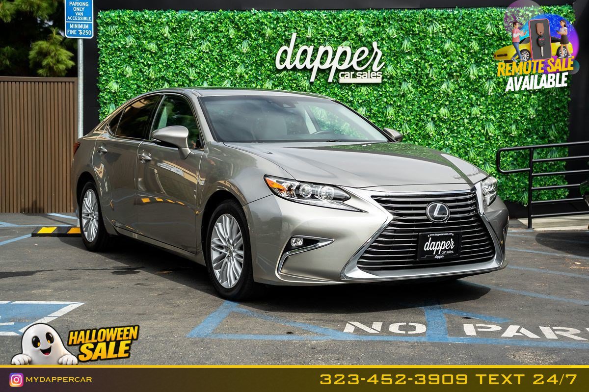 Used 2017 Lexus ES 350 w/ Accessory Package 2 FWD image 3