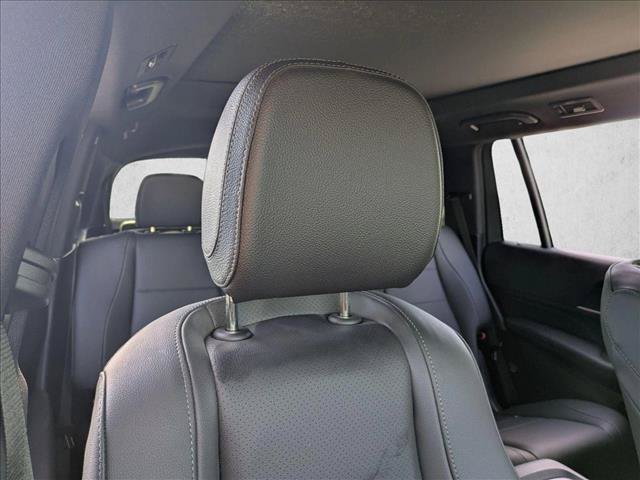Used 2024 Mercedes-Benz GLS 450 4MATIC image 14
