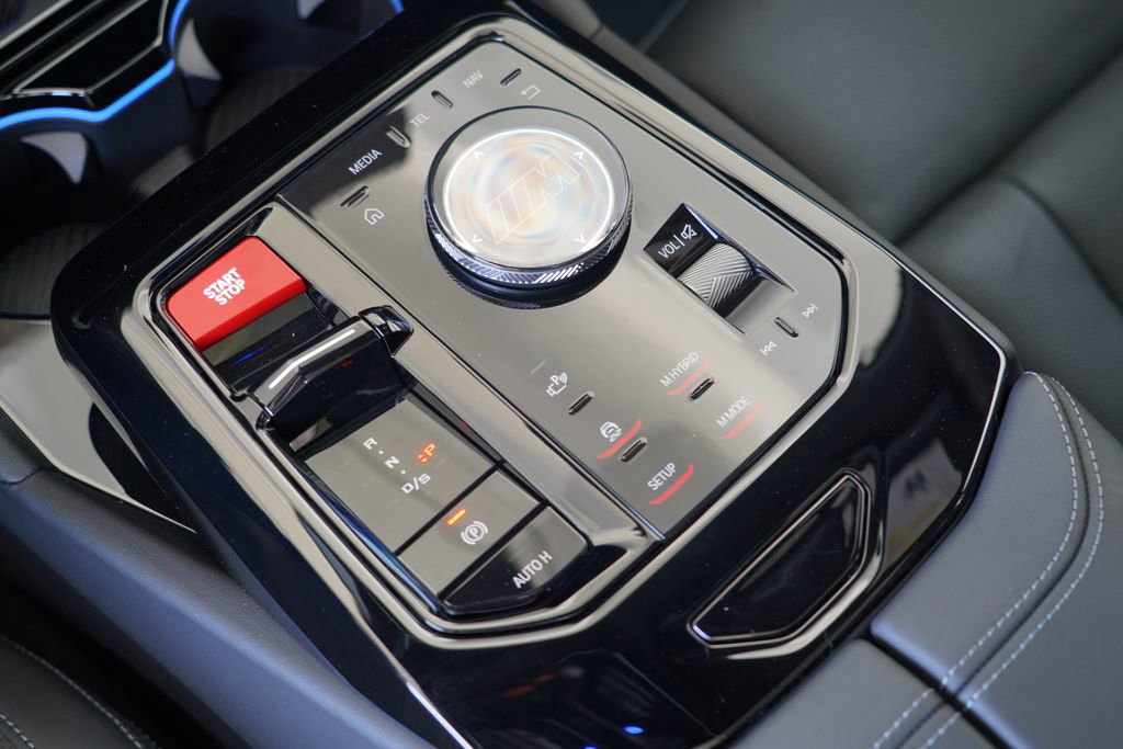 New 2026 BMW M5 Touring AWD/4WD image 20