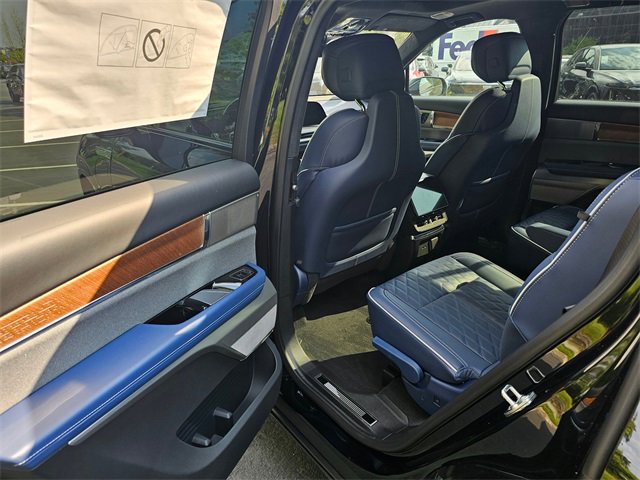 New 2026 Cadillac Vistiq Premium Luxury image 16