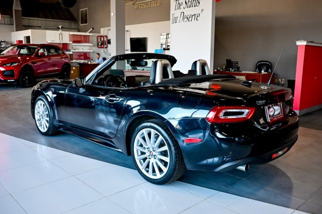 Used 2019 FIAT 124 Spider Lusso w/ Convenience Group image 13