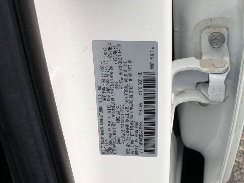 Used 2025 MAZDA CX-50 AWD 2.5 S w/ Premium Plus Pkg image 32