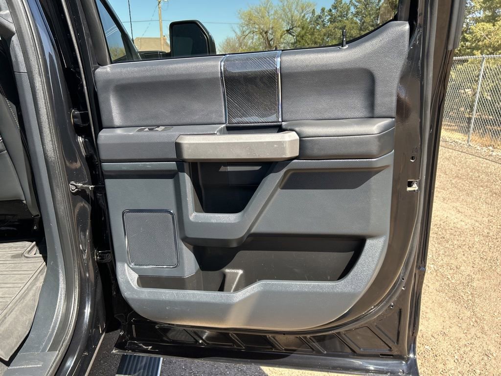 Used 2022 Ford F450 Platinum w/ FX4 Off-Road Package image 47