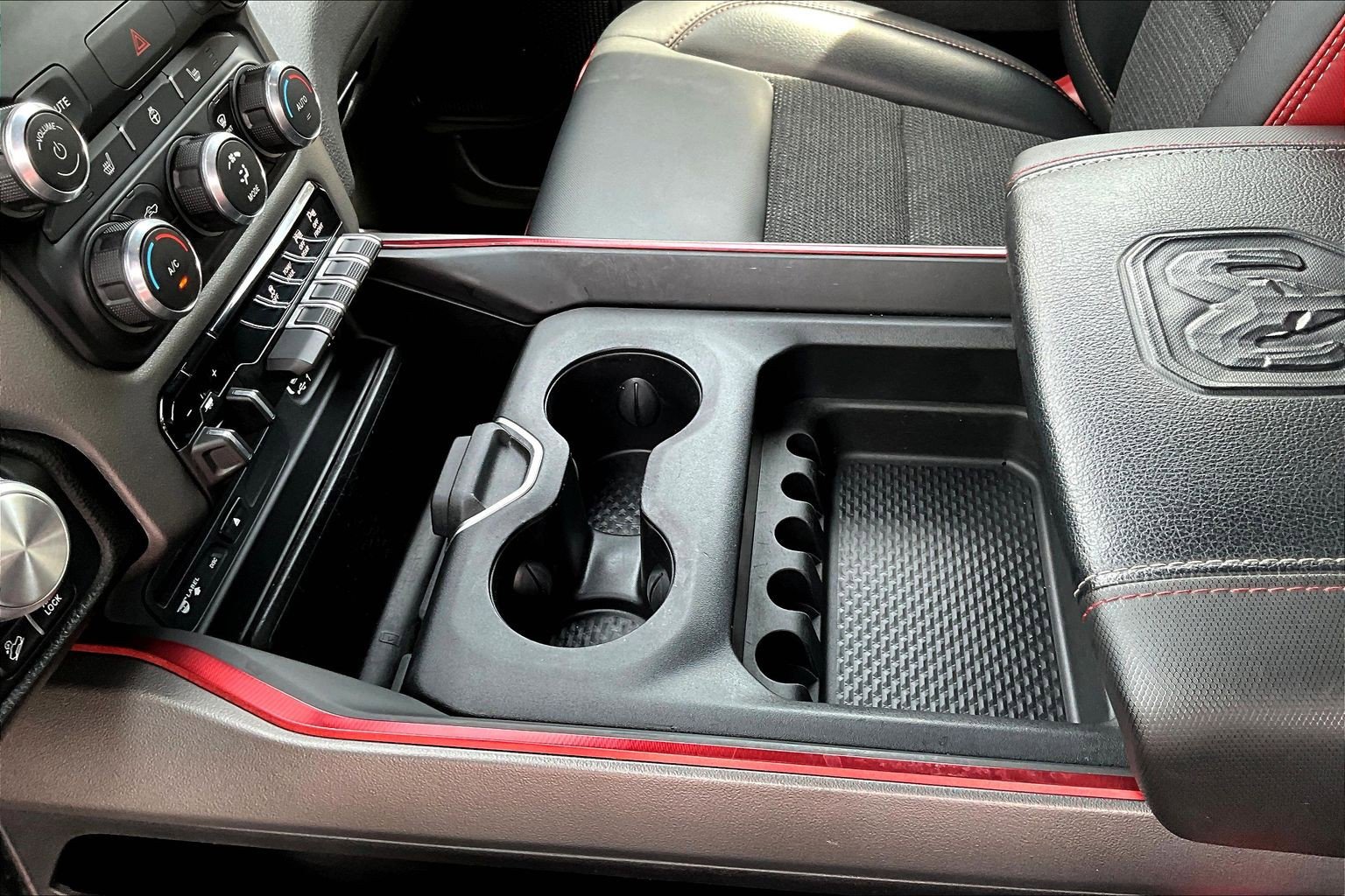 Used 2019 RAM 1500 Rebel w/ Level 2 Equipment Group AWD/4WD image 18