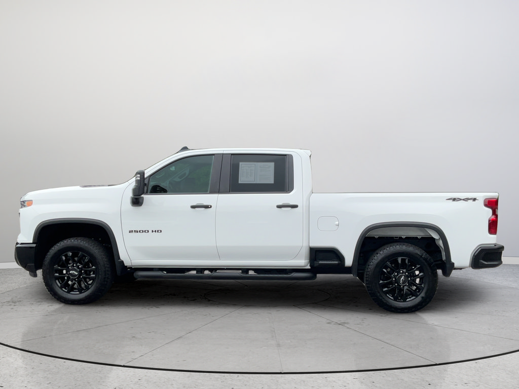 Used 2025 Chevrolet Silverado 2500 Custom w/ Custom Value Package AWD/4WD image 10