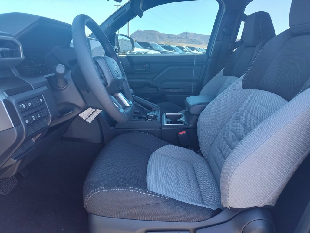 New 2026 Toyota 4Runner TRD Off-Road AWD/4WD image 4