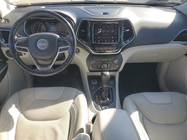 Used 2020 Jeep Cherokee Limited w/ Luxury Group image 18