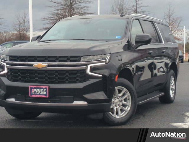 Used 2021 Chevrolet Suburban LS image 1