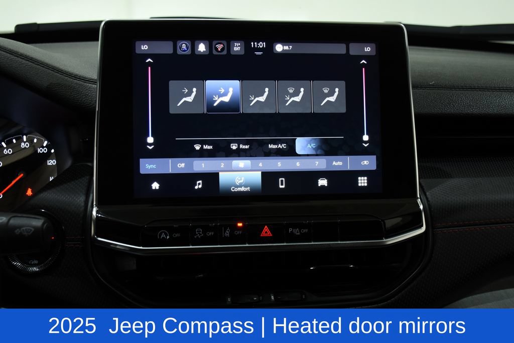 Used 2025 Jeep Compass Trailhawk AWD/4WD image 18