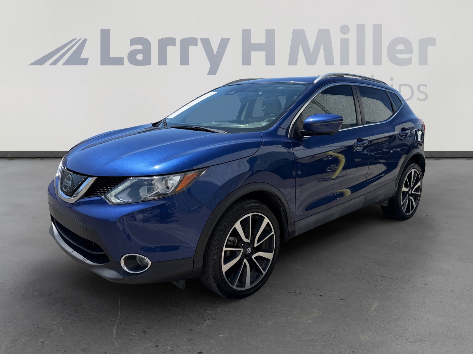 Used 2019 Nissan Rogue Sport SL w/ Premium Package