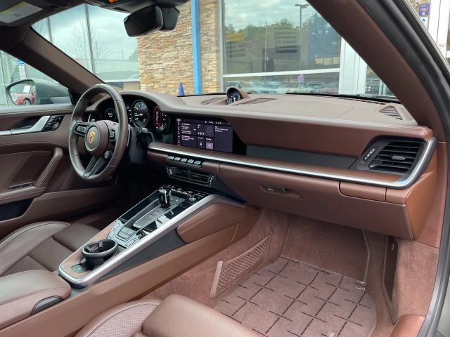 Used 2021 Porsche 911 Carrera 4S AWD/4WD image 29