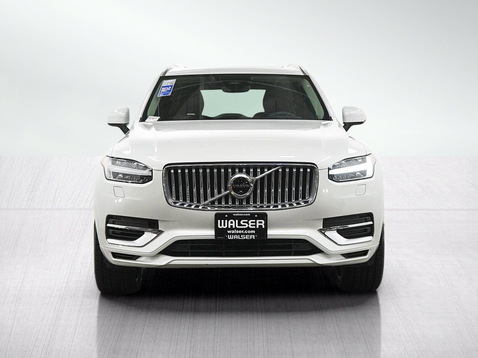 Used 2023 Volvo XC90 T8 Plus w/ Protection Package Premier AWD/4WD image 9