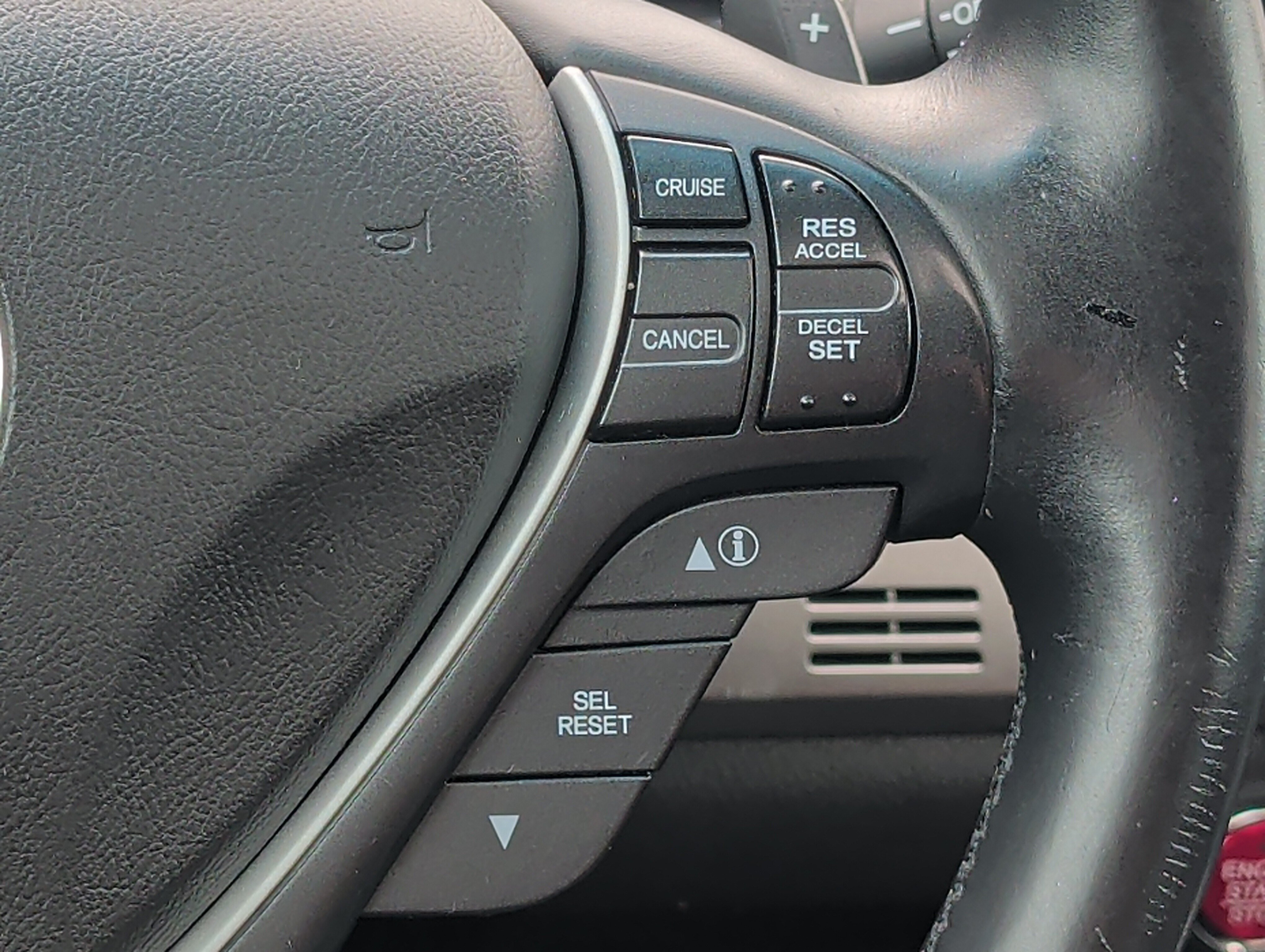 Used 2013 Acura RDX AWD w/ Technology Package image 28