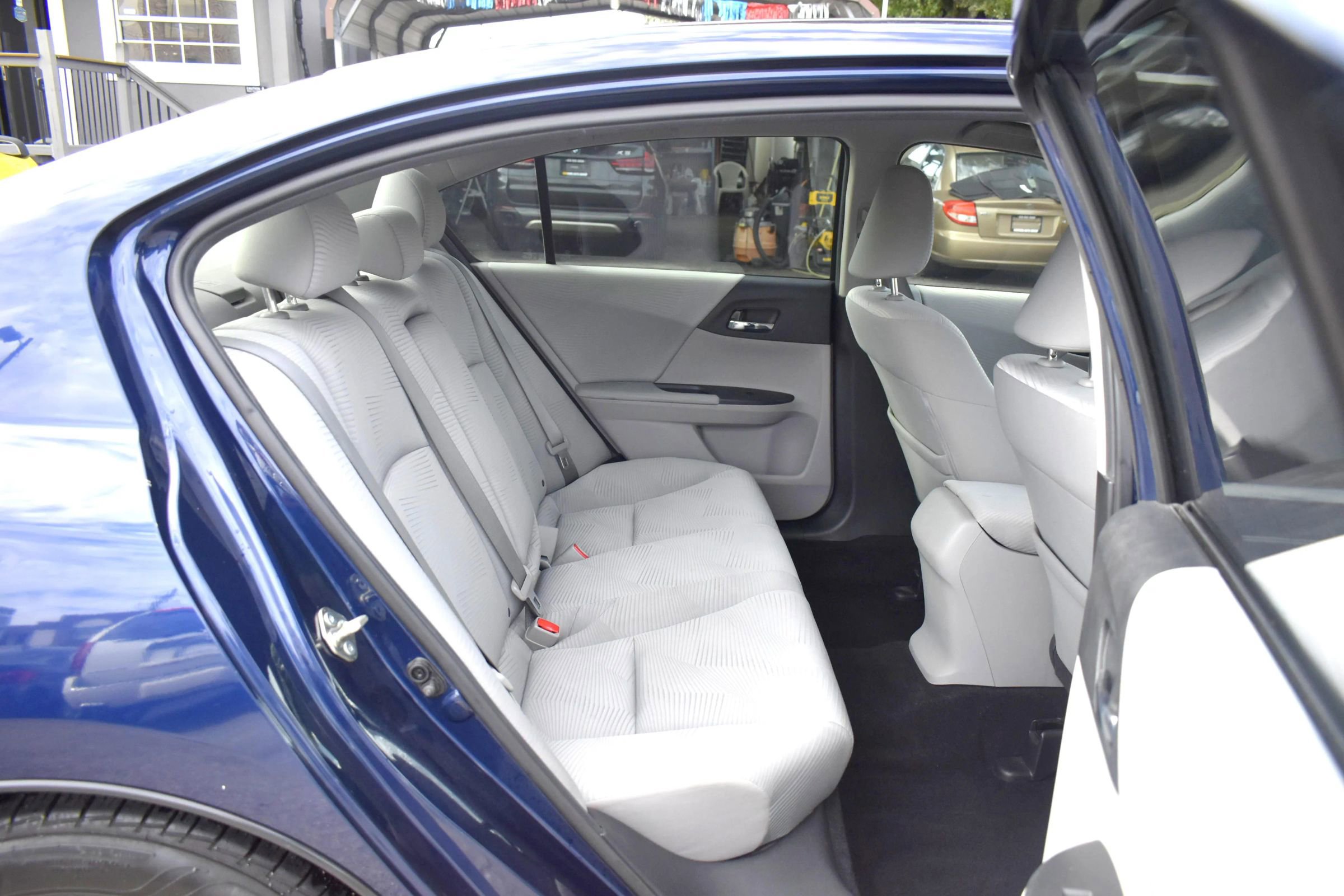 Used 2016 Honda Accord LX image 19