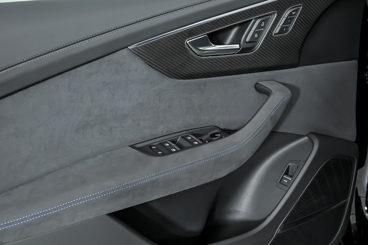 Used 2026 Audi RS Q8 performance AWD/4WD image 13