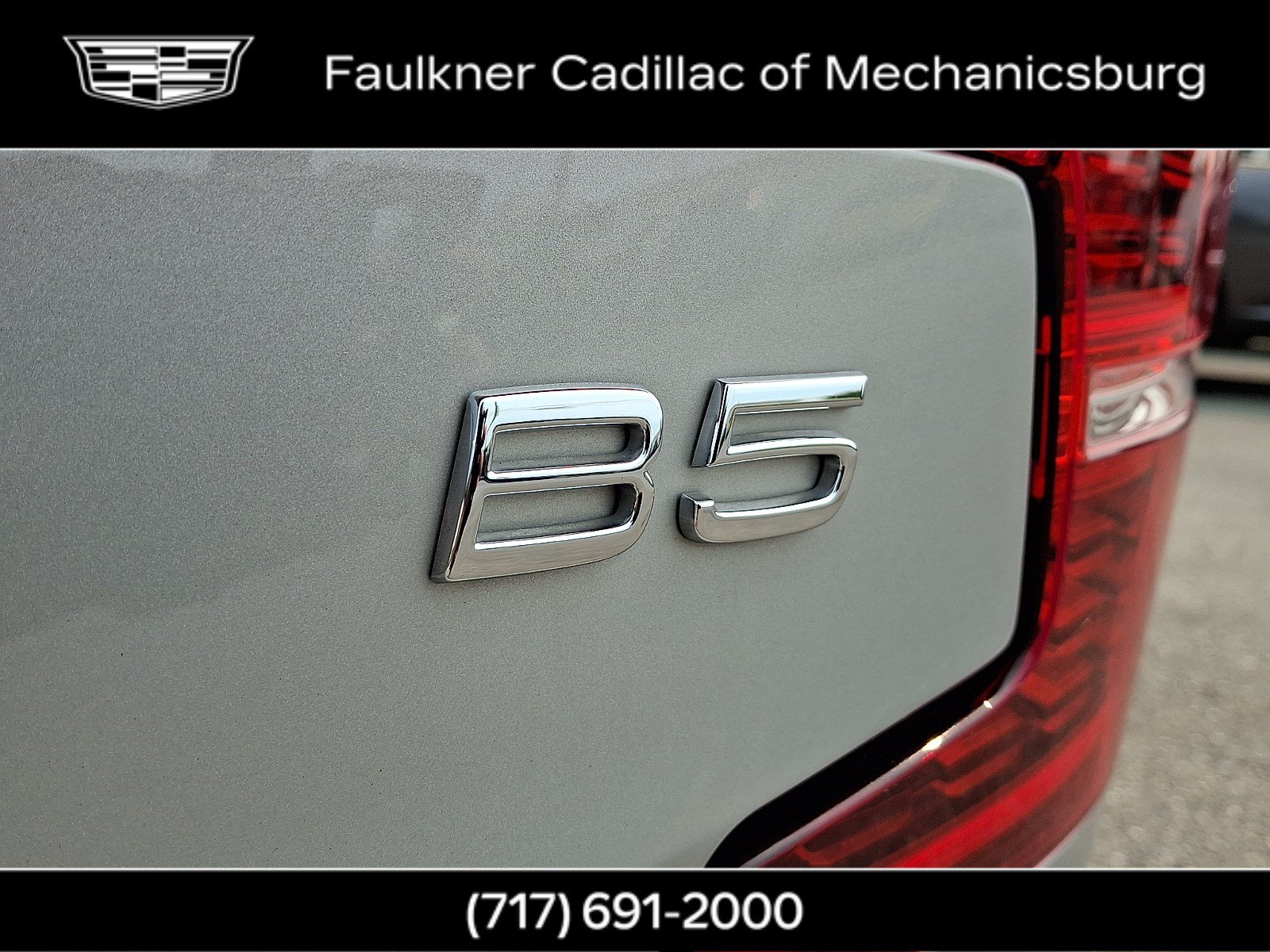 Used 2025 Volvo S60 B5 Core FWD image 39