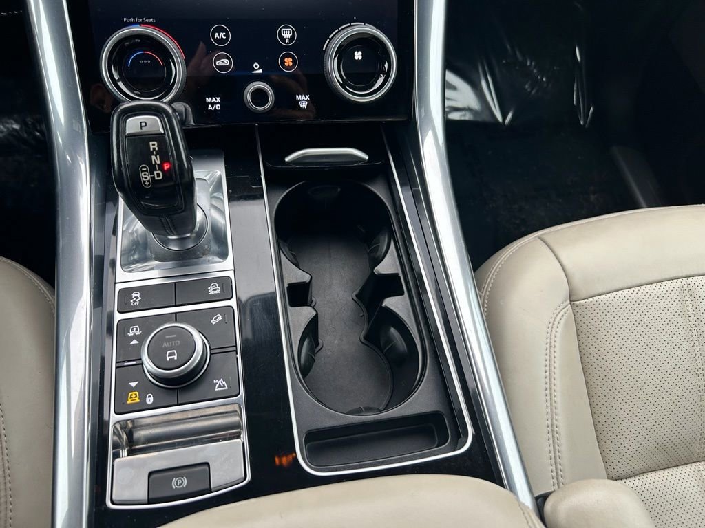 Used 2018 Land Rover Range Rover Sport Supercharged image 24