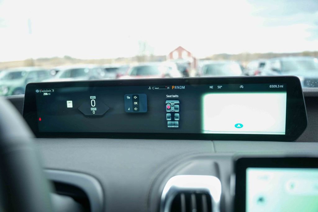 Used 2025 Ford Expedition Tremor image 31