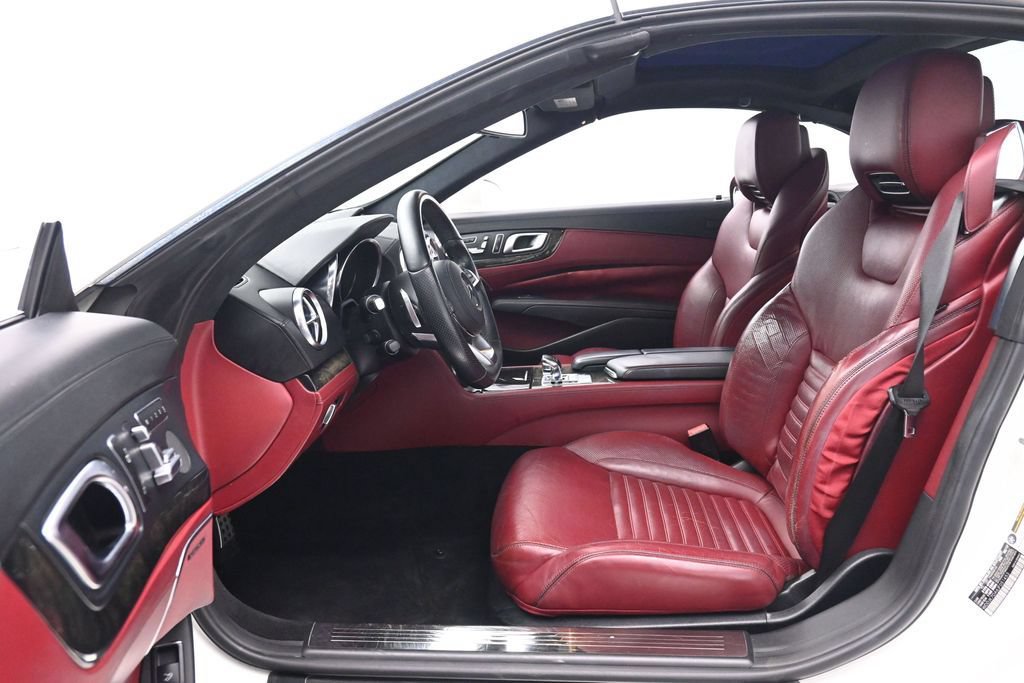 Used 2018 Mercedes-Benz SL 550 image 15