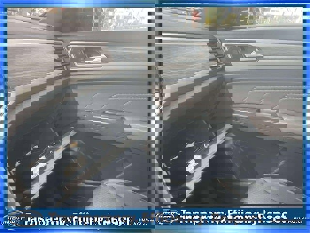 Used 2022 Volkswagen Atlas Cross Sport SE image 33