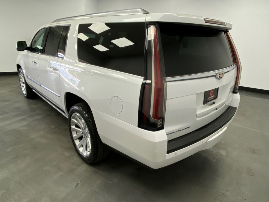 Used 2016 Cadillac Escalade ESV Premium image 4