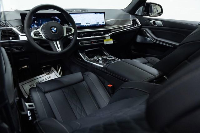 New 2026 BMW X7 M60i image 22