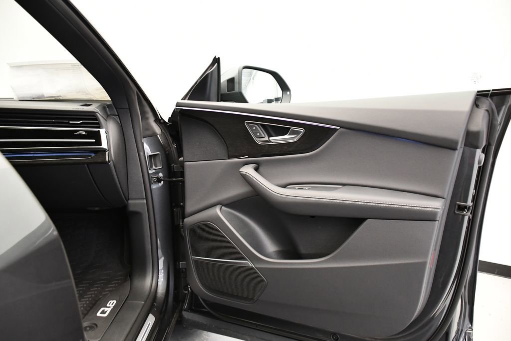 New 2026 Audi Q8 Premium Plus image 44