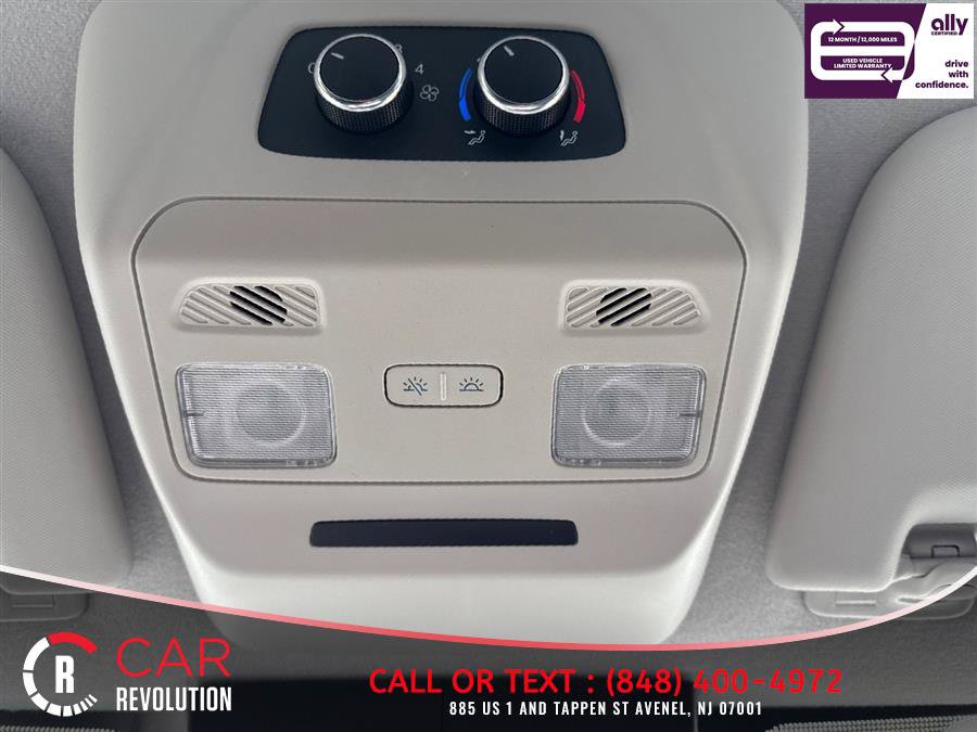 Used 2022 Ford Transit 350 XLT RWD image 13
