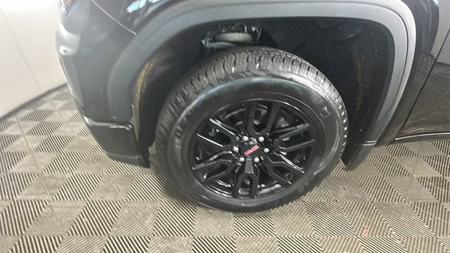 Used 2024 GMC Sierra 1500 Pro w/ Graphite Edition AWD/4WD image 9