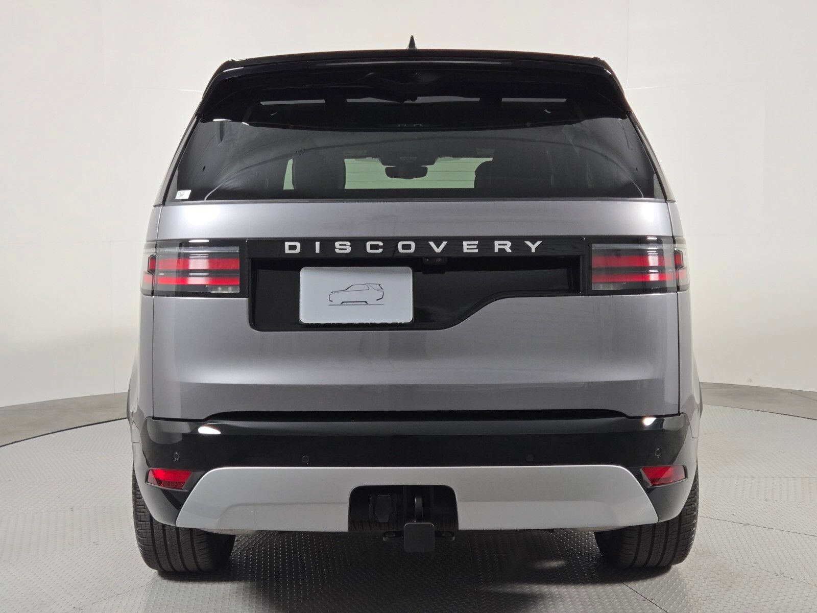 Used 2026 Land Rover Discovery Limited Edition AWD/4WD image 7
