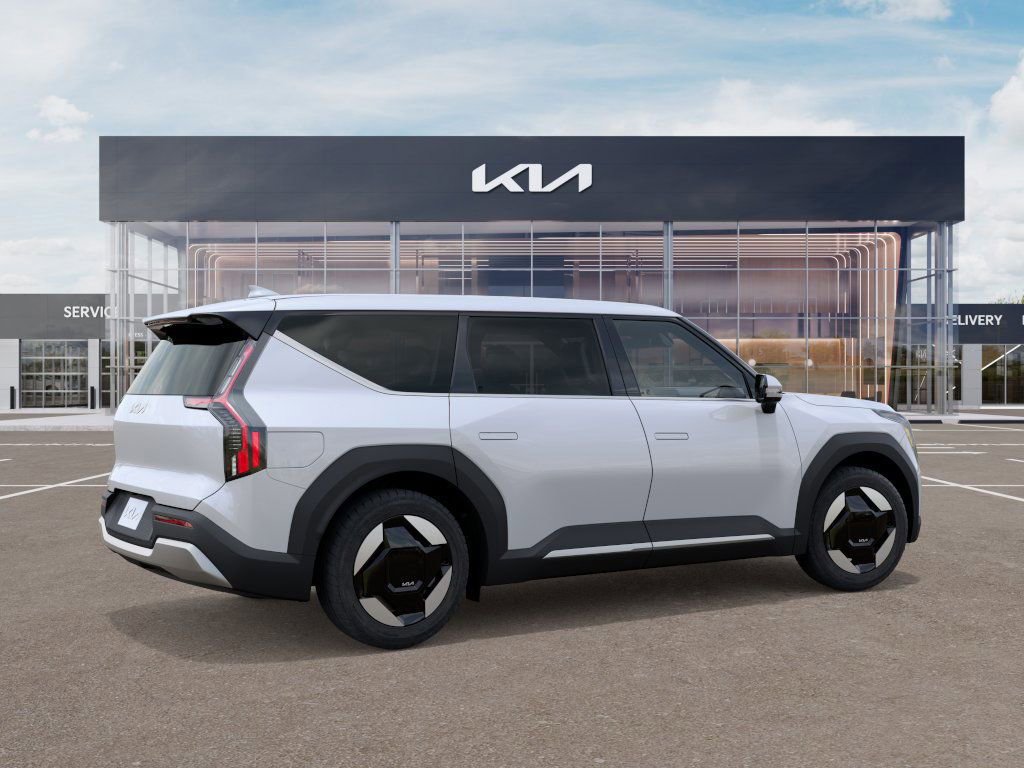 New 2026 Kia EV9 Light image 6