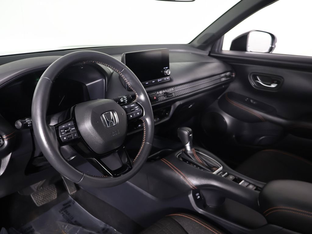 Used 2024 Honda HR-V Sport image 25