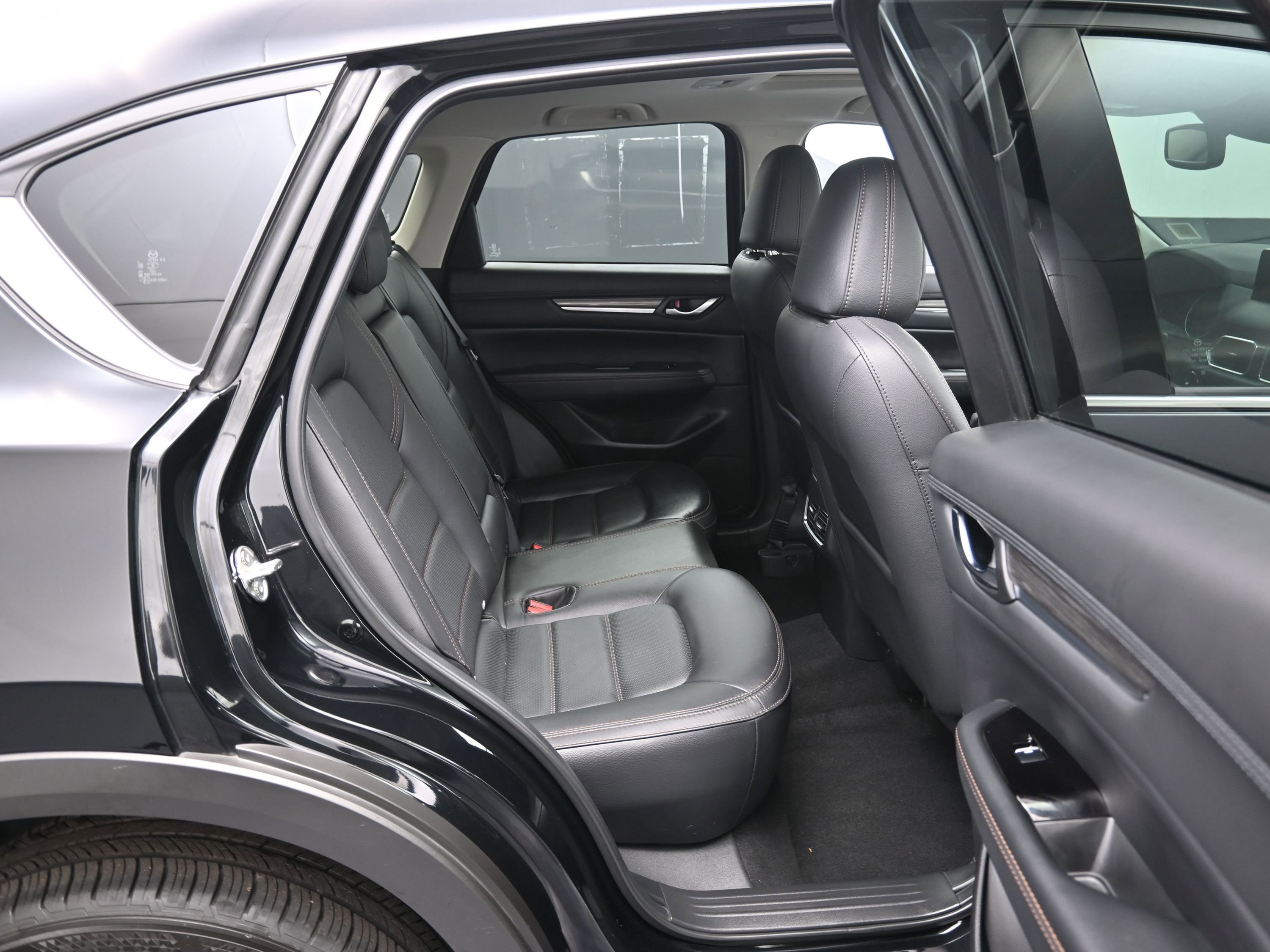 Used 2023 MAZDA CX-5 AWD 2.5 S w/ Premium Package image 19