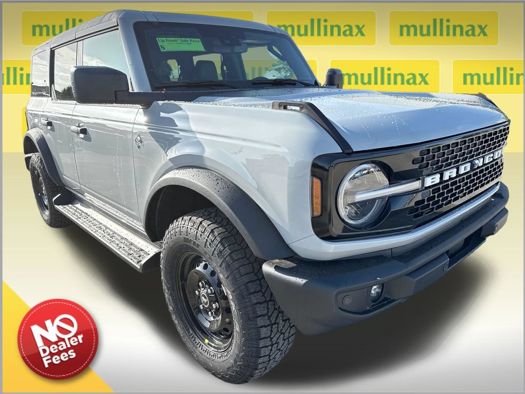 New 2026 Ford Bronco Outer Banks AWD/4WD image 1