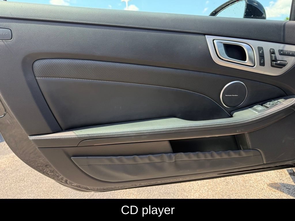 Used 2016 Mercedes-Benz SLK 300 image 5