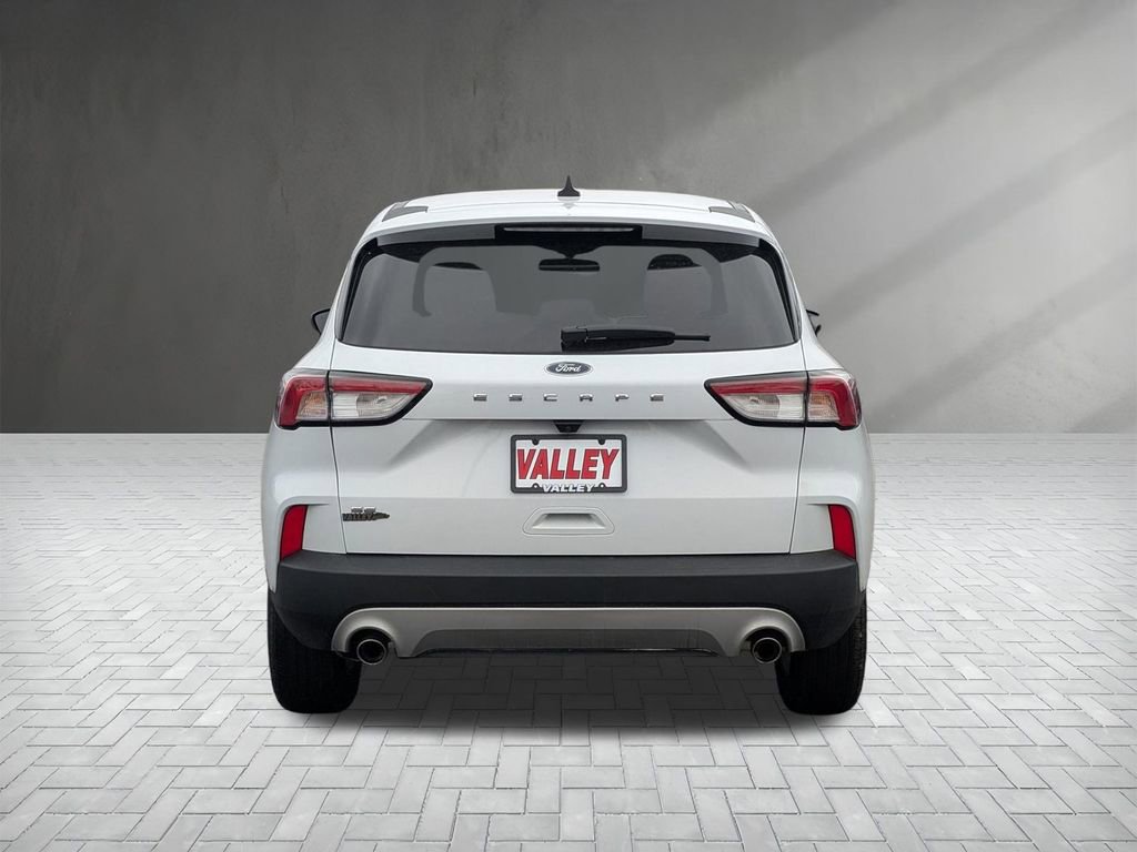 Used 2022 Ford Escape SE image 6