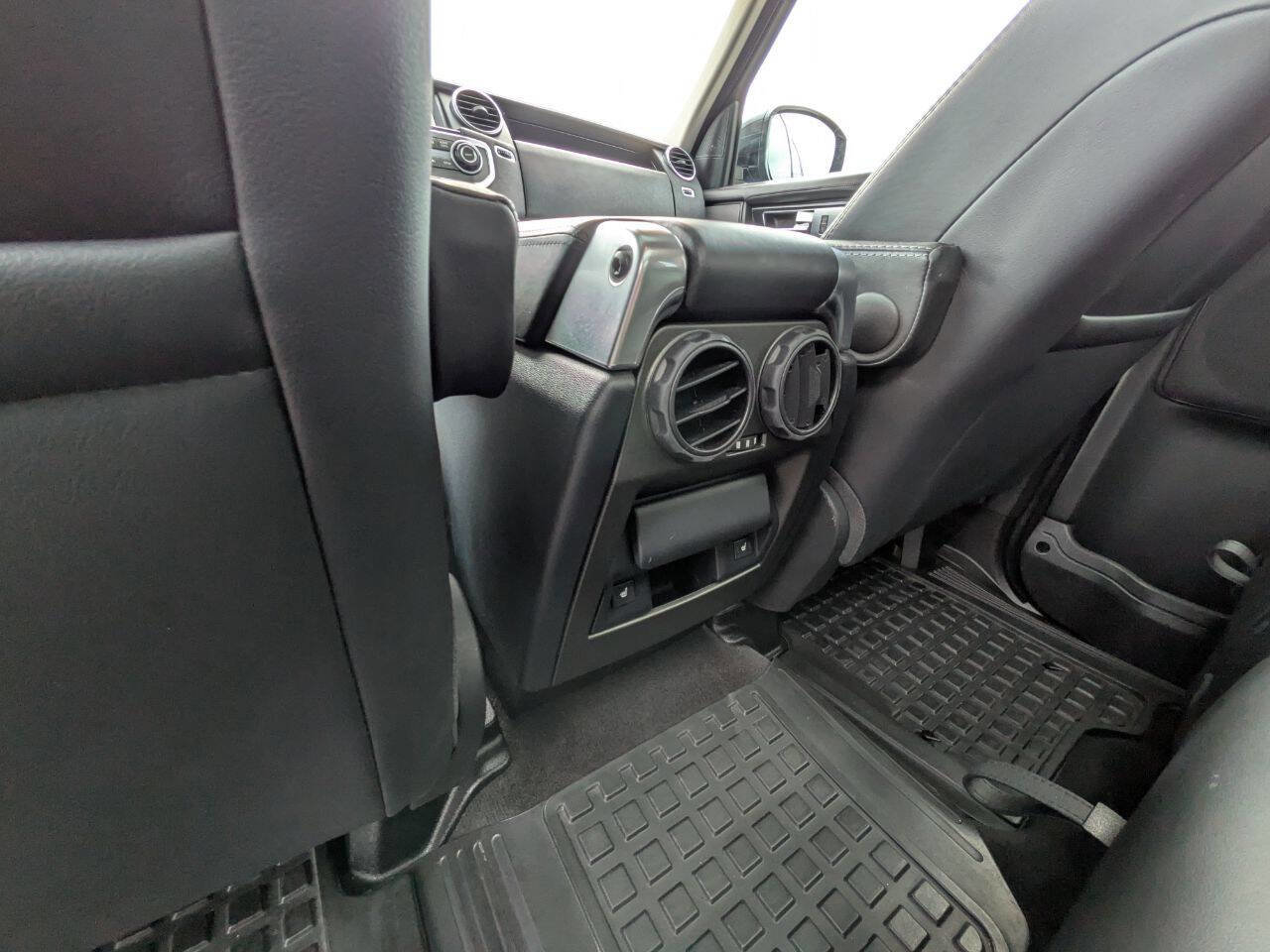 Used 2016 Land Rover LR4 HSE LUX AWD/4WD image 23