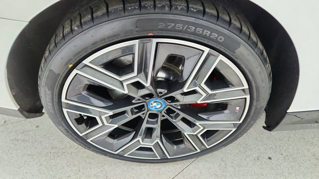 Used 2025 BMW i5 xDrive40 w/ M Sport Package image 57