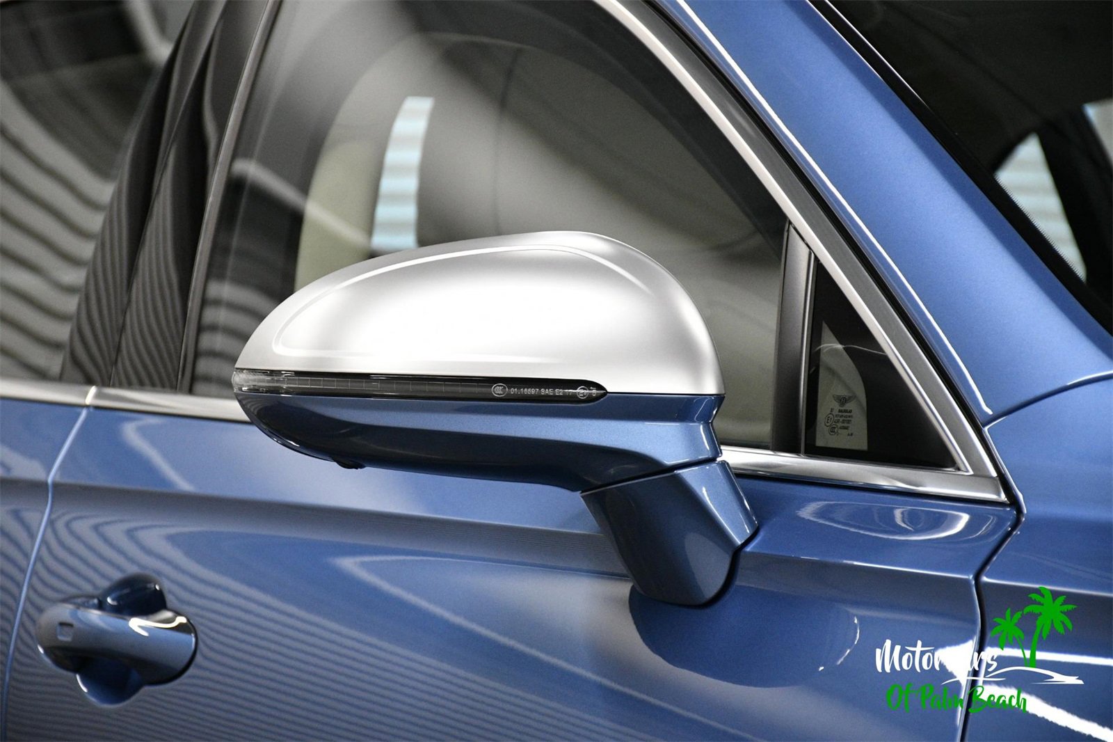 Used 2023 Bentley Flying Spur W12 image 14