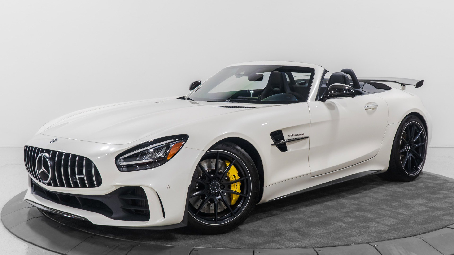 Used 2020 Mercedes-Benz AMG GT R image 2